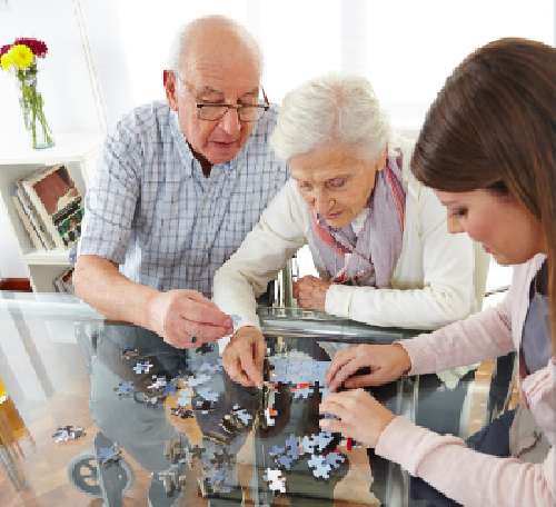Montar quebra-cabeças digitais ajuda a estimular memória de idosos