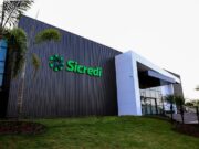 Sicredi Vale do Piquiri Abcd PR/SP alcança a marca de 300 mil associados Capital SocialSicredi sicredi 300 mil associados beneficios associados