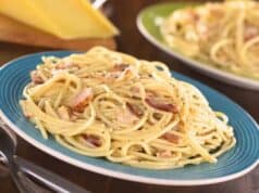 Carbonara Day: damos a receita do icônico prato italiano, com dica de harmonização carbonara