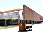 Biblioteca de São Paulo tem aula de esgrima, batalha de rima e exposição na última semana de setembro. Grátis. Biblioteca São Paulo Grátis