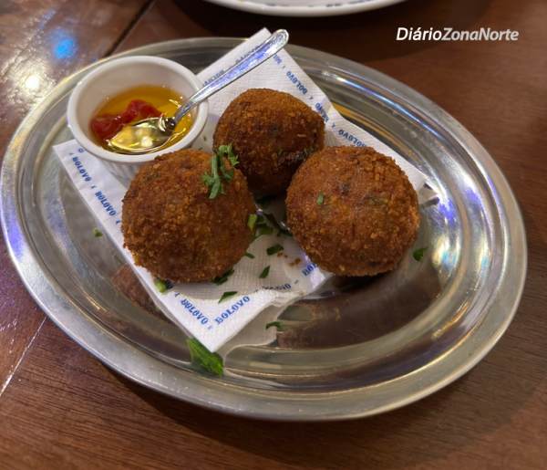 comida drinks bolovo boteco