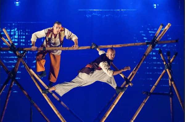 Mundo Circo Dinossauros Simbad