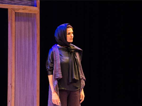 Sesc Por trás Flores 