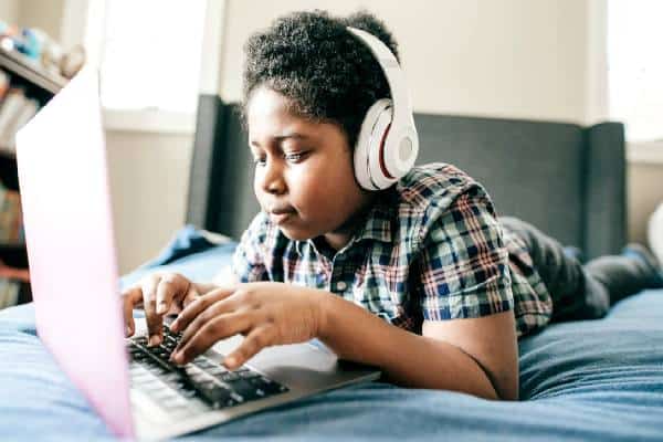 Internet Exposição Infantil