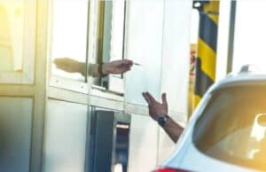 Pedágio fica mais caro em mais de 30 rodovias de São Paulo a partir de 1º de julho; entenda quem será afetado Pedágios Dutra Rio-Santos rodovias
