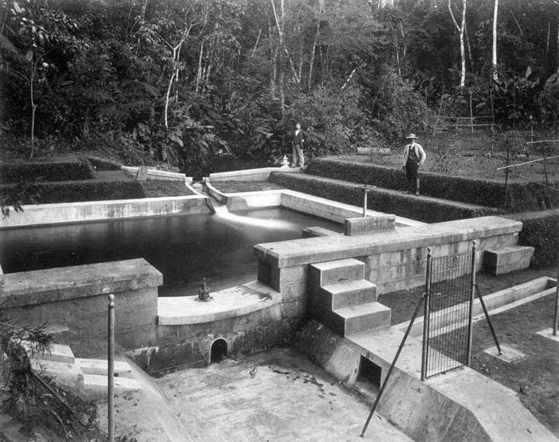 Volume Cantareira cai