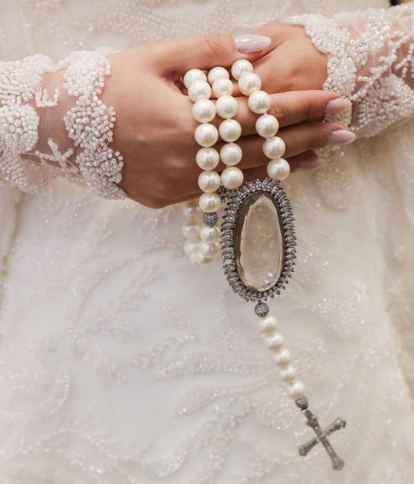 Unique Celebration Bibiana Paranhos