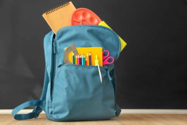 Material Escolar Pesquisa Procon escola pública parceirização prefeitura