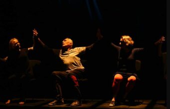 Geração pioneira da dança cênica brasileira traz ao Sesc Guarulhos o espetáculo Corpos Velhos – Pra Que Servem? Sesc Guarulhos Corpos Velhos