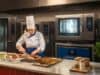 APAS Show 2026: Prática oferece soluções para foodservice e apresenta fornos capazes de produzir até 1.400 refeições por ciclo. apas show prática foodservice