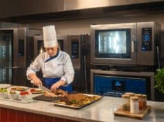 APAS Show 2026: Prática oferece soluções para foodservice e apresenta fornos capazes de produzir até 1.400 refeições por ciclo. apas show prática foodservice