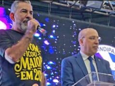 Tom Maior anuncia enredo sobre o pão para o Carnaval 2027 durante Jantar do Panificador Tom Maior Jantar Panificador