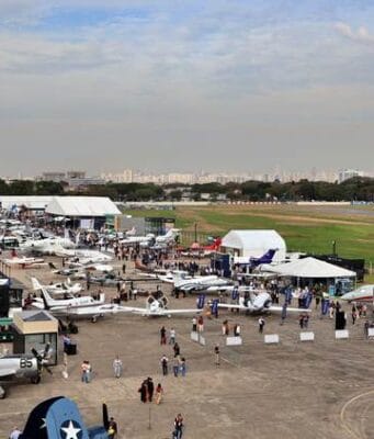 Labace 2026 abre no Campo de Marte com expectativa de movimentar US$ 200 milhões e reforça expansão da aviação geral no Brasil