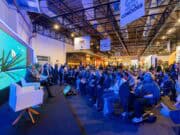 Colaboração abre debates da Arena Conexões na Equipotel 2026 Arena Conexões Equipotel