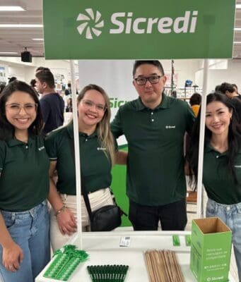 Sicredi Vale do Piquiri ABCD PR/SP reforça proximidade com comunidade nipo-brasileira no Bunka Matsuri