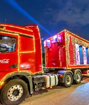 Caravana de Natal da Coca-Cola deixa a Zona Norte de São Paulo fora do roteiro de 2026 Caravana Natal Coca Cola